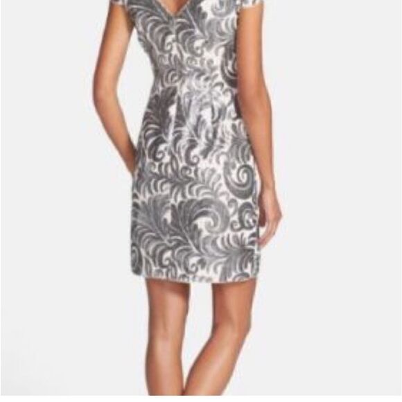 Adrianna Papell Cap Sleeve Sequin Sheath size 10 NWT $265 - Picture 2 of 8